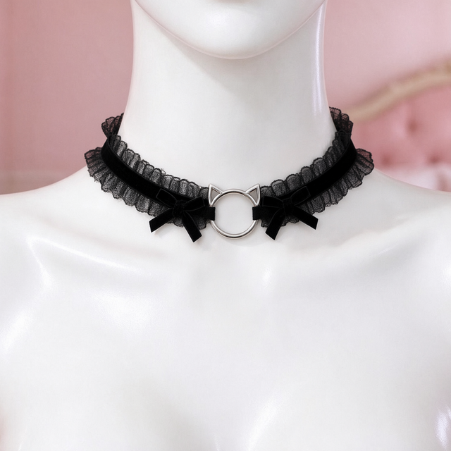 Purr Ribbon Lace Choker