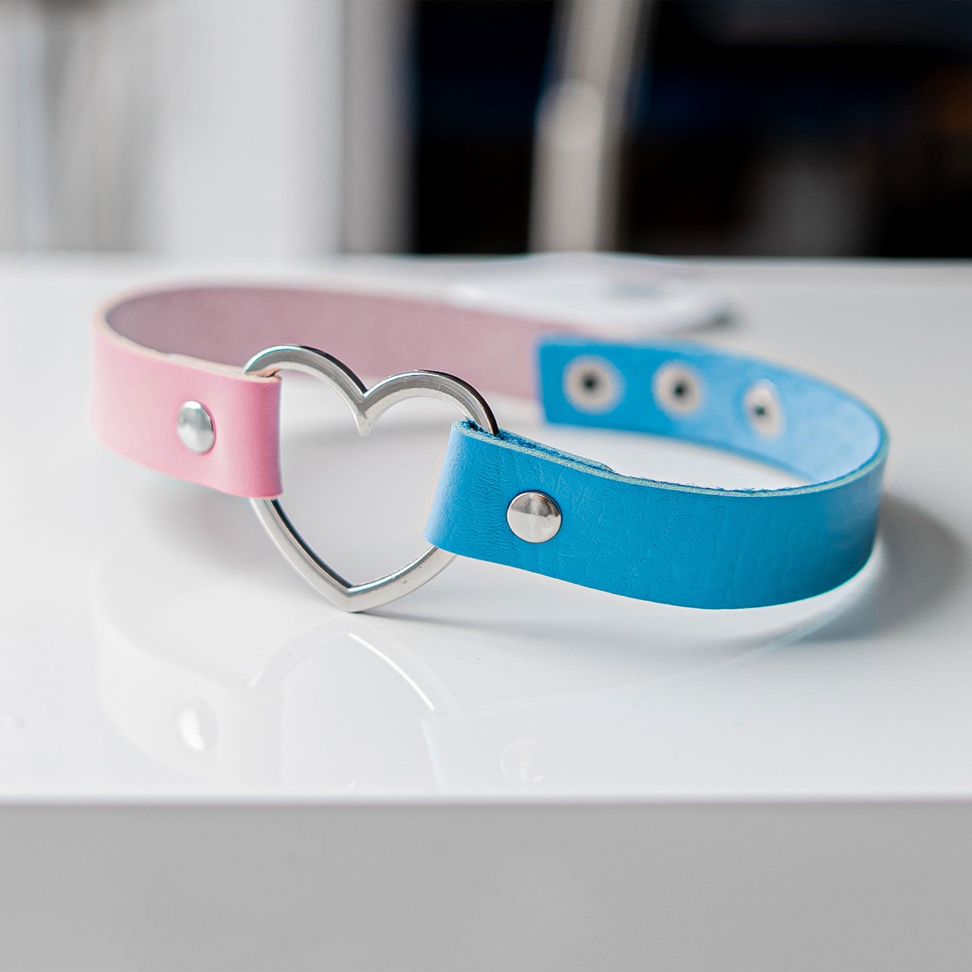Colorful Heart-Shaped Choker Collar - Lewd Fashion
