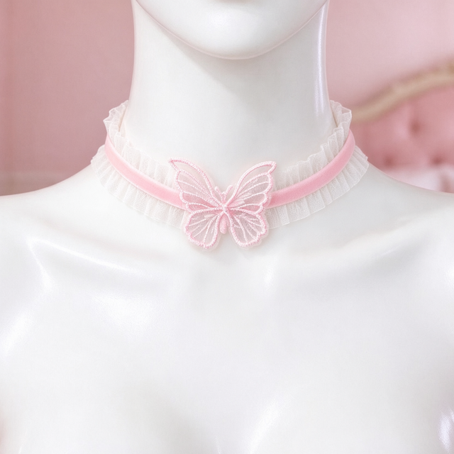 Flutterbite Lace Choker