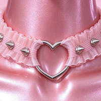Heartspike Lace Choker in pink, close-up of the centre detail