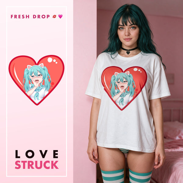 Fan Service Neko white oversized shirt, LOVE STRUCK master thumbnail