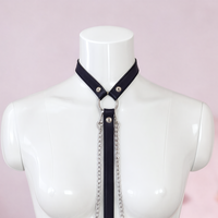 Long Drop chain harness, close-up of the top, front