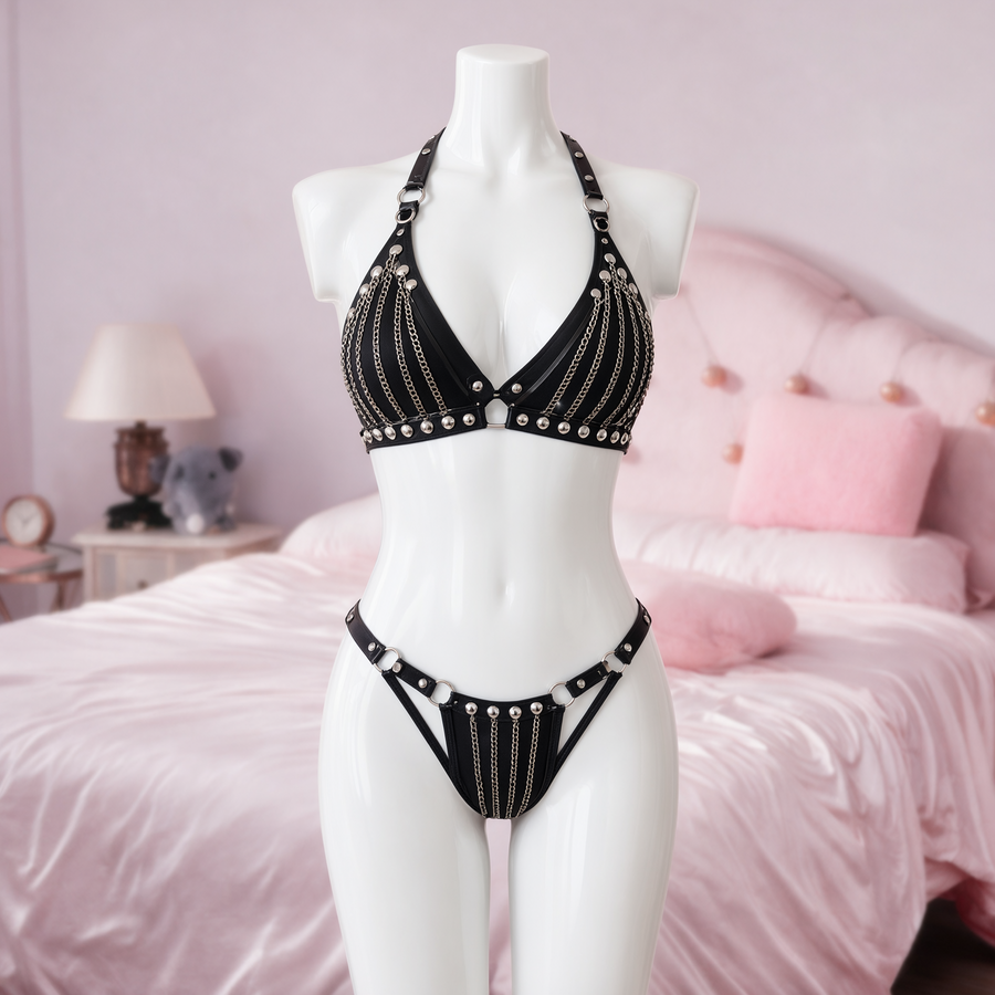 Metal Bikini chain harness, front view on a mannequin