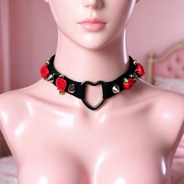 Thorn Heart Rose Choker
