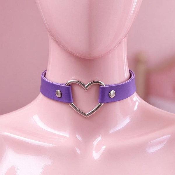 Purple Heart Choker Collar on a mannequin
