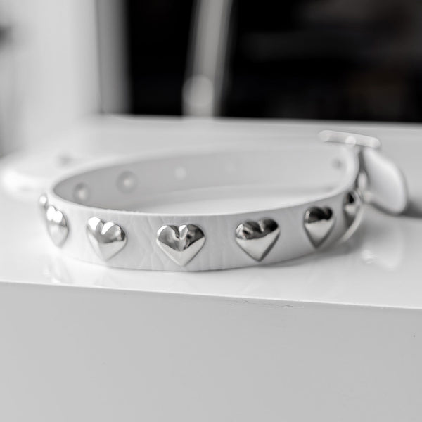 White Heart-Shaped Choker Necklace - Lewd Fashion